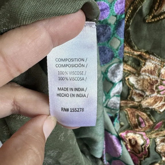 All About Her Women's Tunic Size Large Multicolor Patchwork Artsy Velvet Boho - Picture 9 of 10